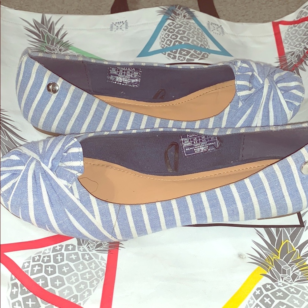 Nautica Blue & White Sandals sz. 6.5